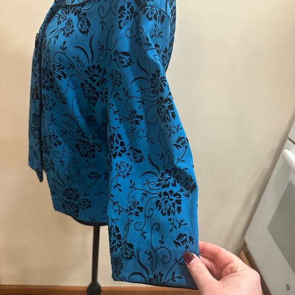 Elementz XL Blue and Black Womans Jacket - Picture 4 of 8